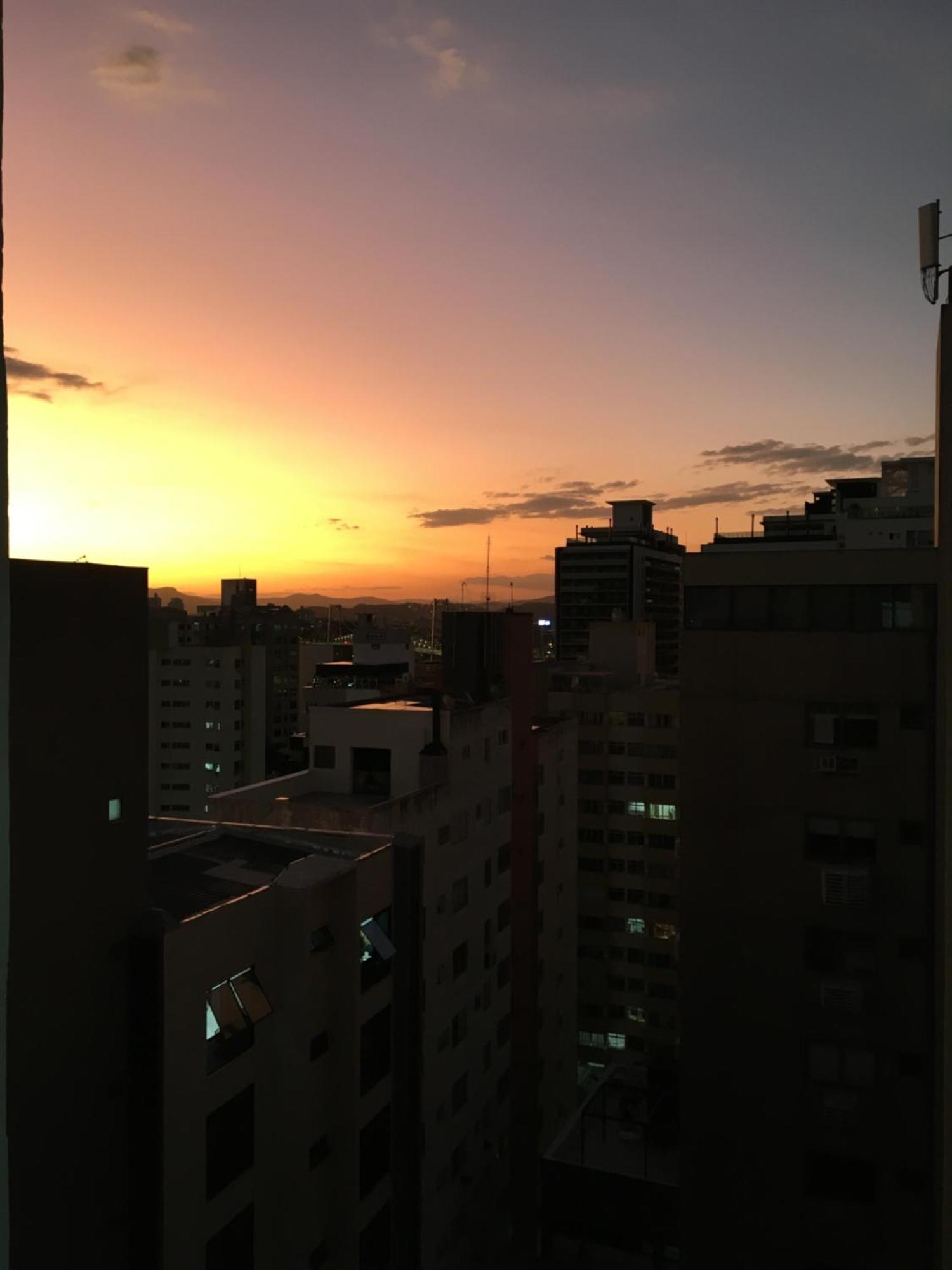 Apartamento Proximo Dos Melhores Do Centro, 2 Quartos, Portaria 24h *